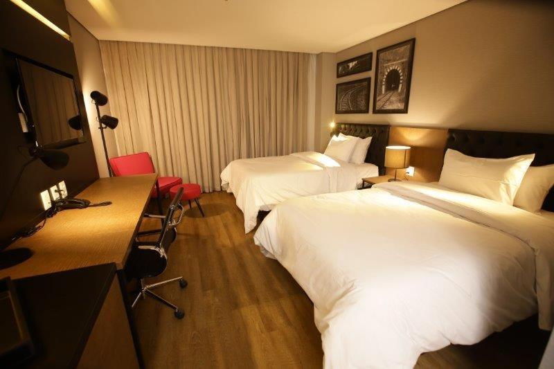 Qs Marista Hotel By Atlas Goiania Luaran gambar