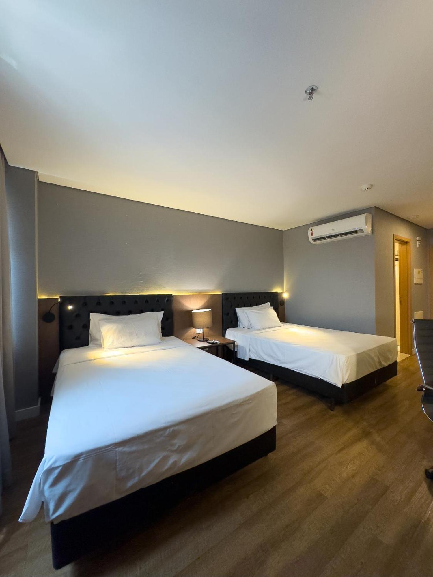 Qs Marista Hotel By Atlas Goiania Luaran gambar